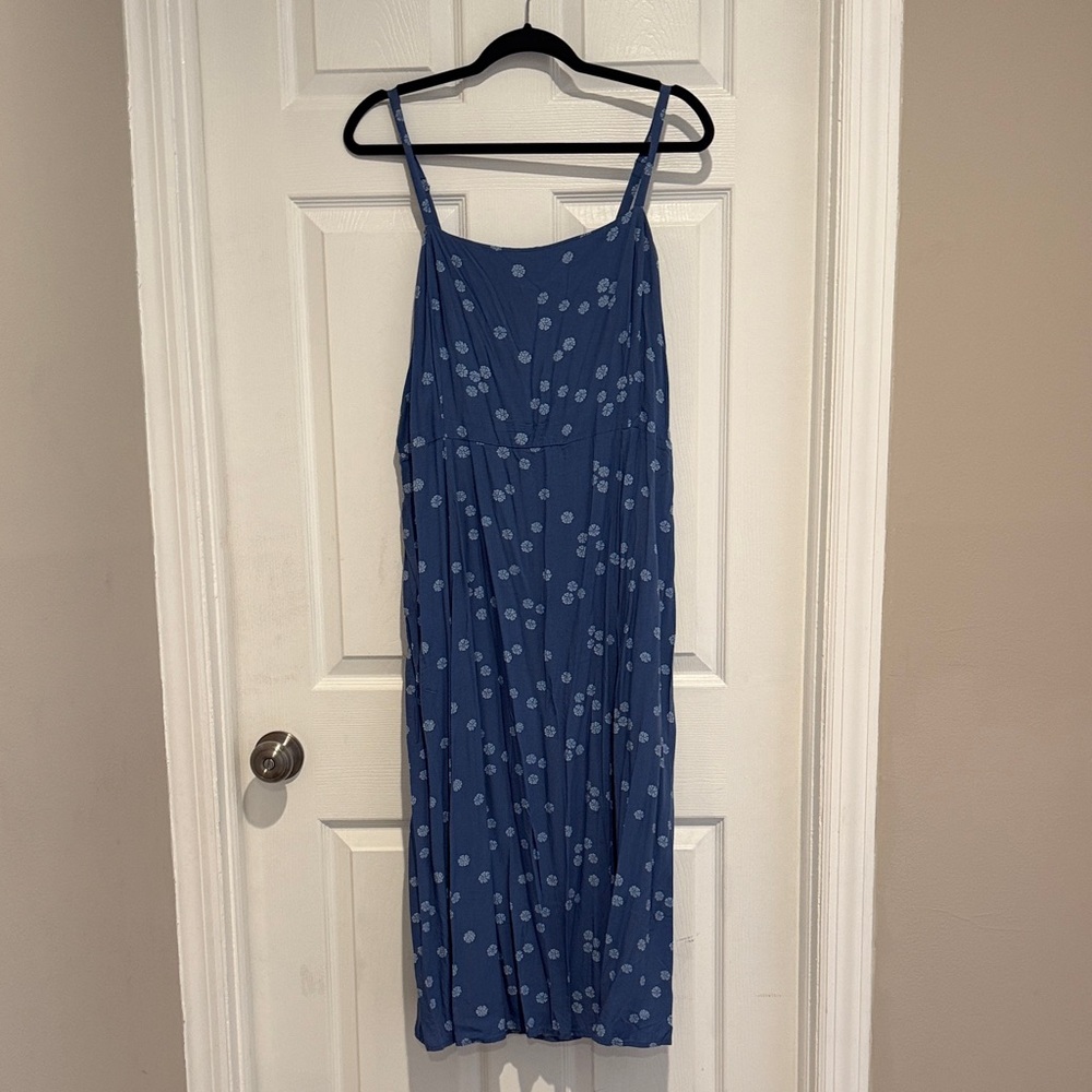 GAP Blue Floral Smocked Maxi Dress Adjustable Straps Size 16 - Picture 2 of 13